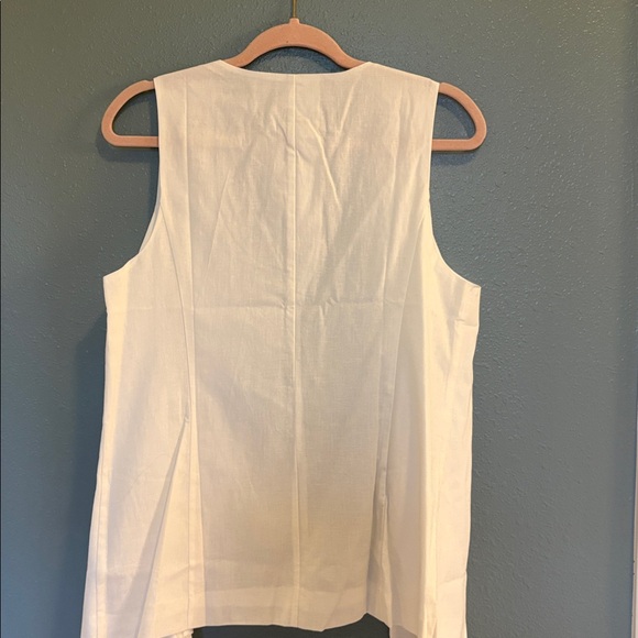 GAP long line button down vest - Picture 11 of 11